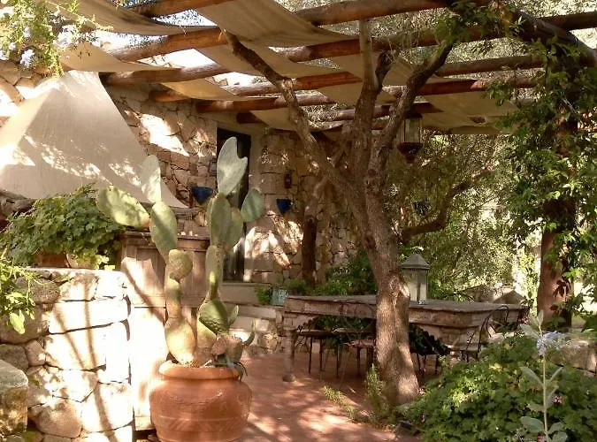 Domus De Rocas House * Porto Rotondo