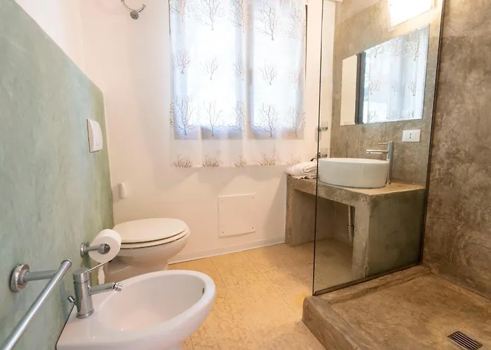 Domus De Rocas House *